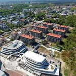 - Baltic Park Promenada Apartment